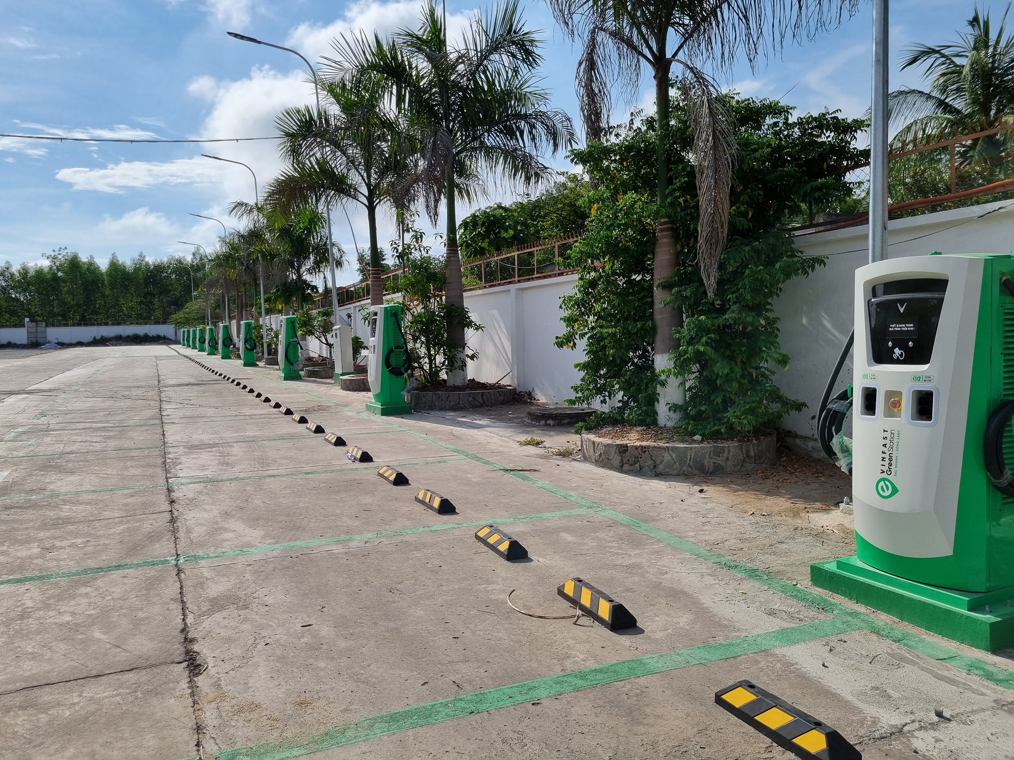 Trạm sạc ô tô điện Vinfast ở huyện Xuân Lộc, Đồng Nai